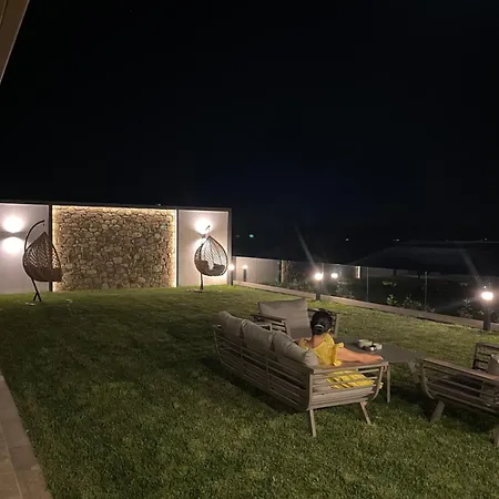 Elia Luxury House