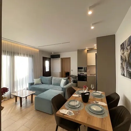 Elia Luxury House Villa