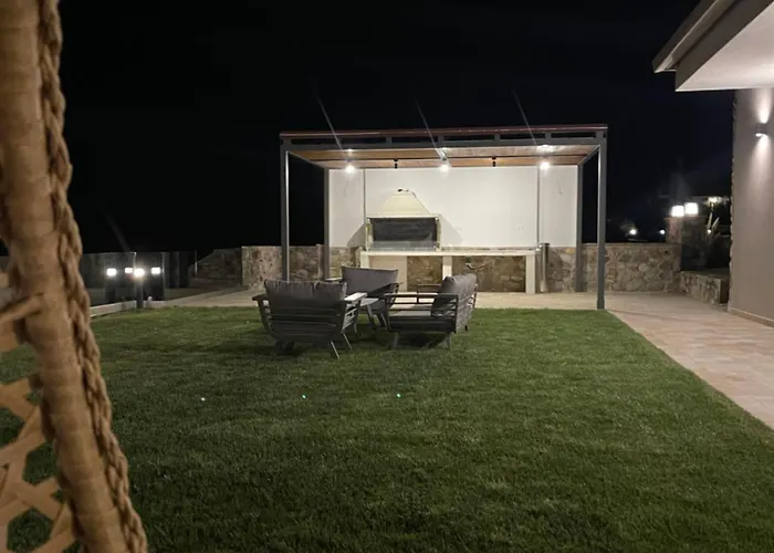 Elia Luxury House *