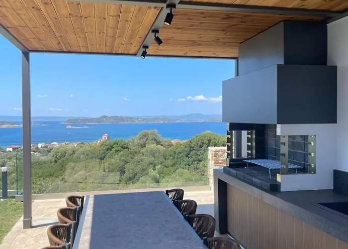 Elia Luxury House
